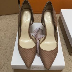 Jessica Simpson Comfy Shoe Absolutely stunning shoe!